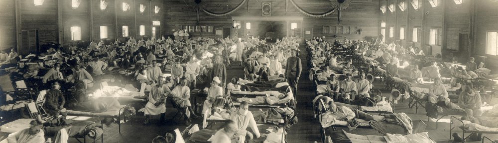 https://en.wikipedia.org/wiki/Spanish_flu#/media/File:Emergency_hospital_during_Influenza_epidemic,_Camp_Funston,_Kansas_-_NCP_1603.jpg